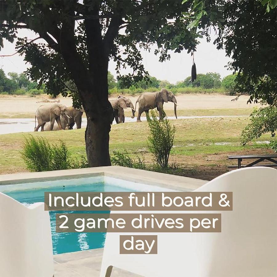 Msandile River Lodge Kakumbi Luaran gambar
