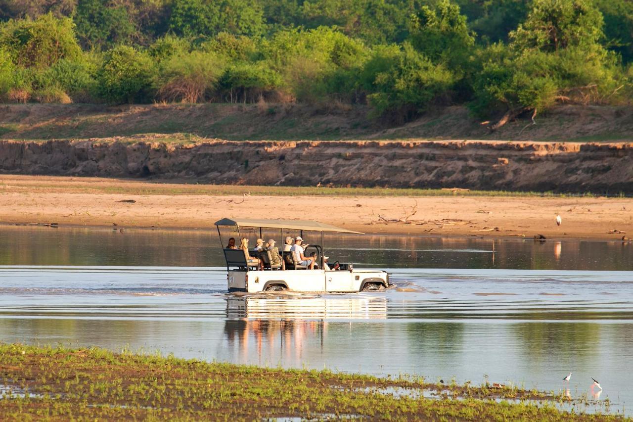 Msandile River Lodge Kakumbi Luaran gambar