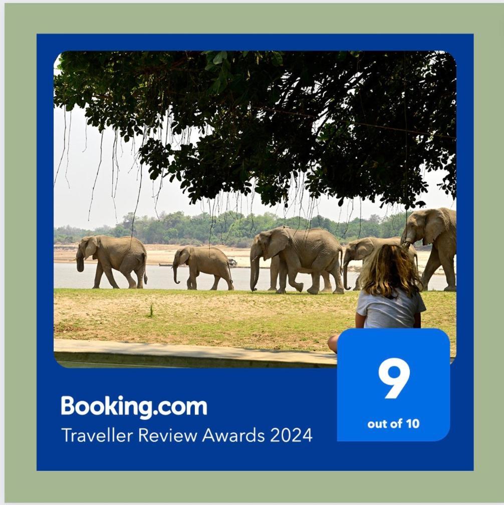 Msandile River Lodge Kakumbi Luaran gambar