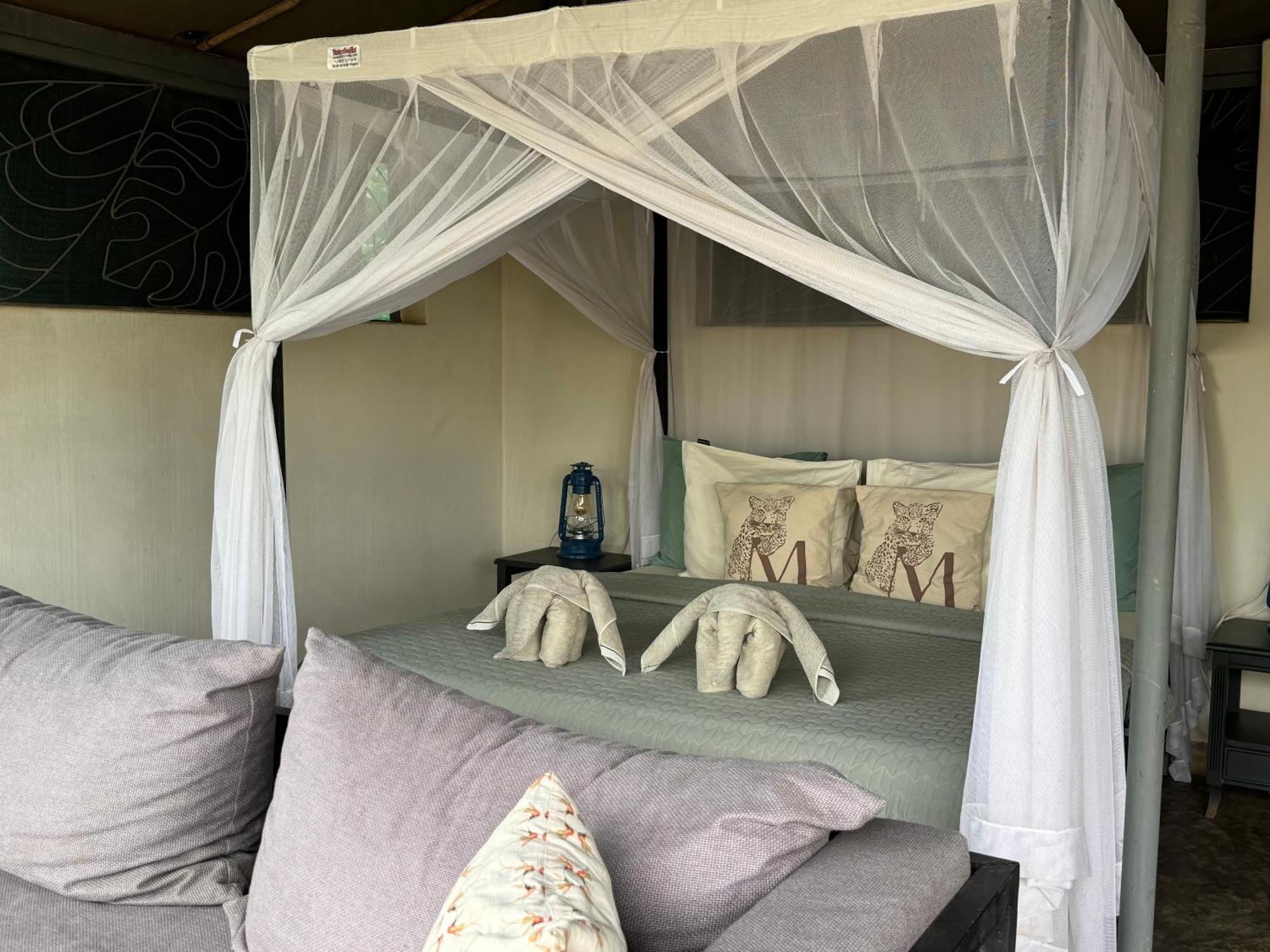 Msandile River Lodge Kakumbi Luaran gambar